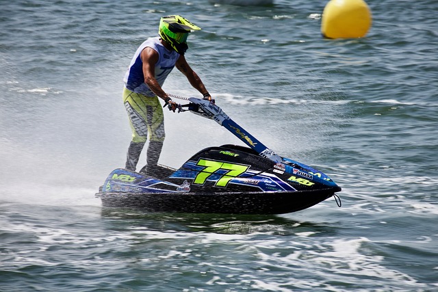 風吹草動都 風吹草動都